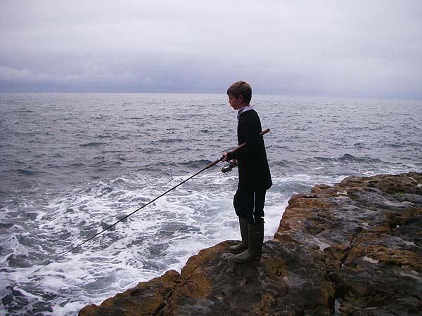 After another early start Ben's spinning from the rocks.