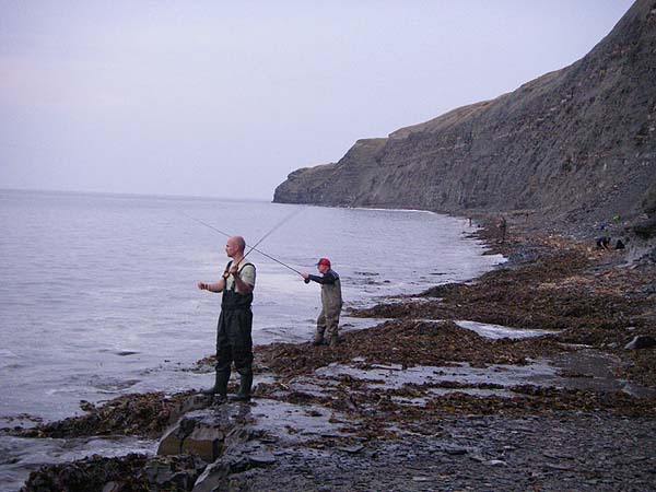 These anglers knew that there would be fish at this spot on the top of the spring tide.