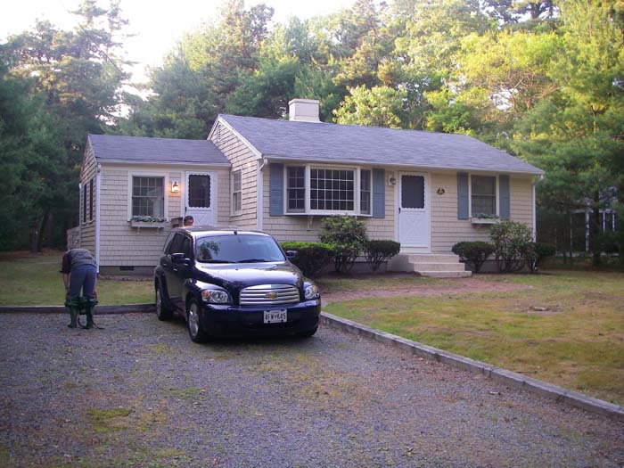 Note the grey wooden shingled walls.