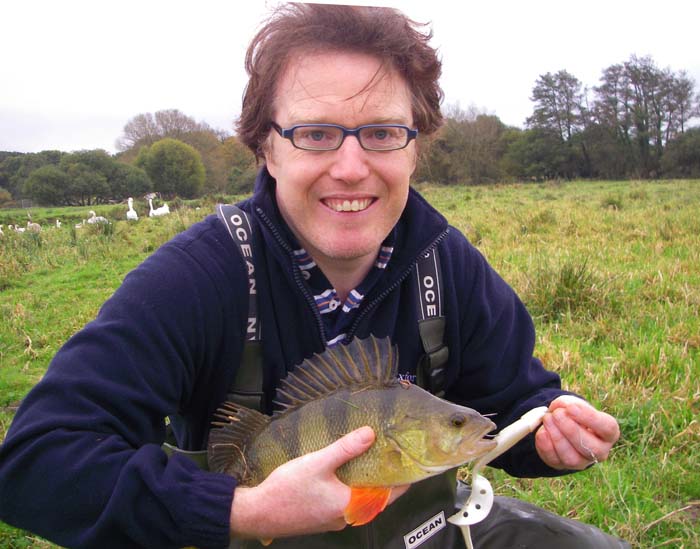 Not easily rigged to be weedless but very effective for many types of predatory fish.