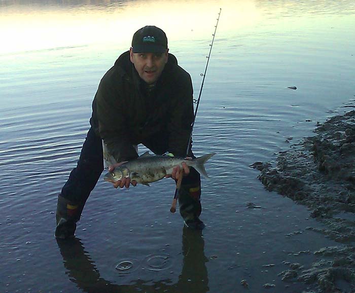 My good friend Alan Bulmer with a fine kahawai caught from the shore.