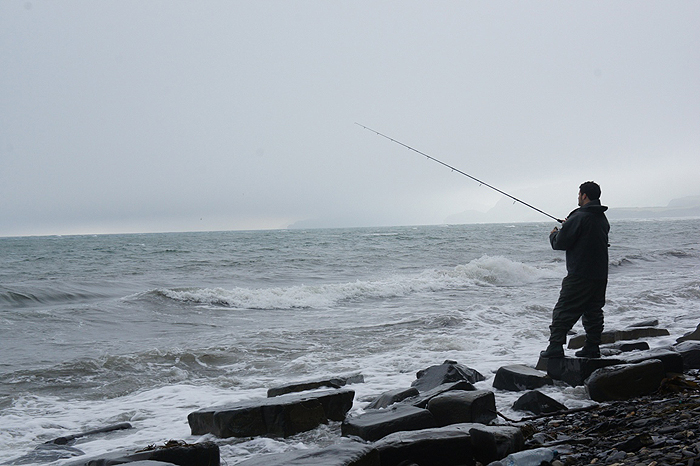 It doesn't look too bad but there were no maggots, few fish and the sea was really too dirty for spinning.'