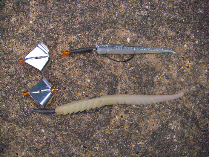 I intend using these with bait (mackerel or squid) but for my first test I simply added a couple of soft plastics.