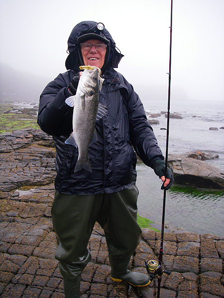 Not often I get a picture of me with a fish. The smile shows that I was well satisfied.