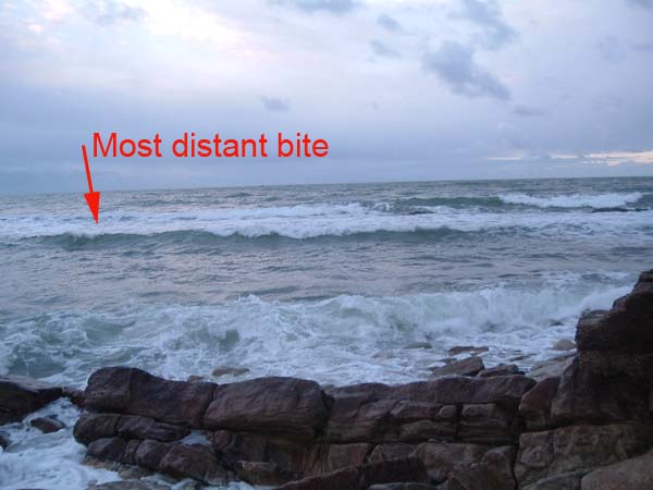The big waves were sweeping my lure round to the left as I retrieved. Fish were not thick on the ground but seemed well spread out (no 'hot spot').