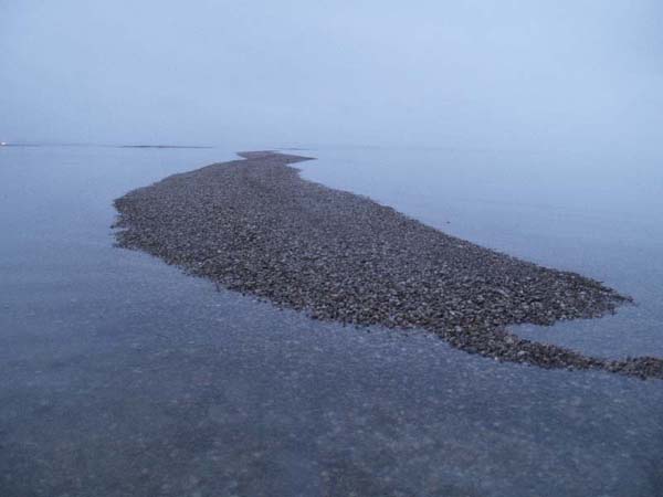 Can't you just imagine wading into the sea = fly rod in hand?