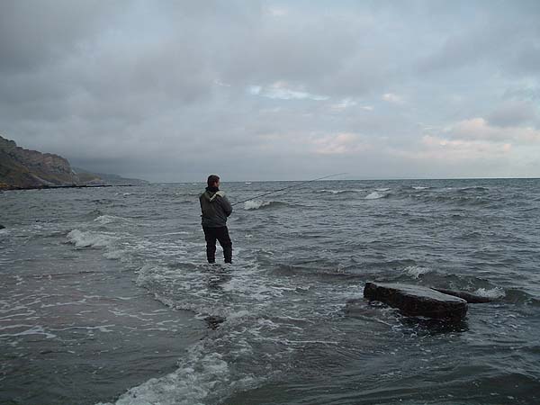 Ben flogged away but the bass were hard to tempt.