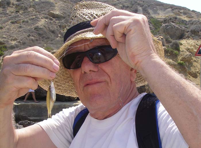 Note the 'large' attractor hook by my chin.