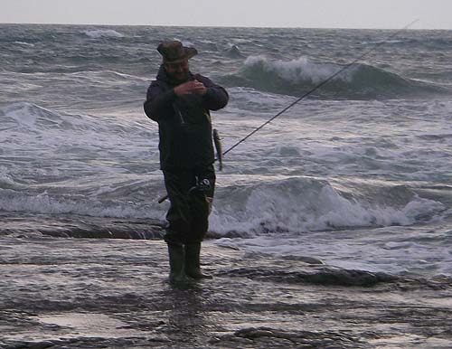 I only got a picture of Richard's smallest bass.