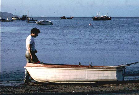 This 'one man power' craft helped us catch many large small-eyed rays.  On one evening we landed five good fish from amongst the moored boats.